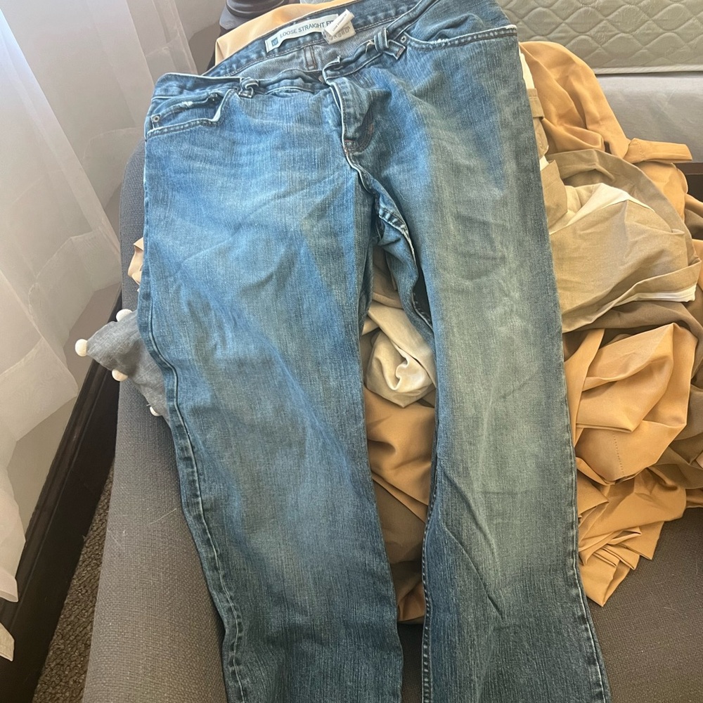 GAP Loose Straight Fit Denim - 34/34